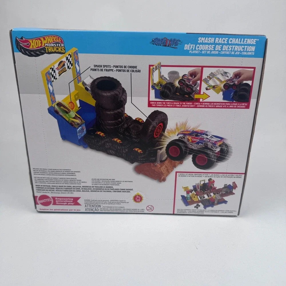 NEW Hot Wheels Monster Trucks Race Ace Smash Race Challenge